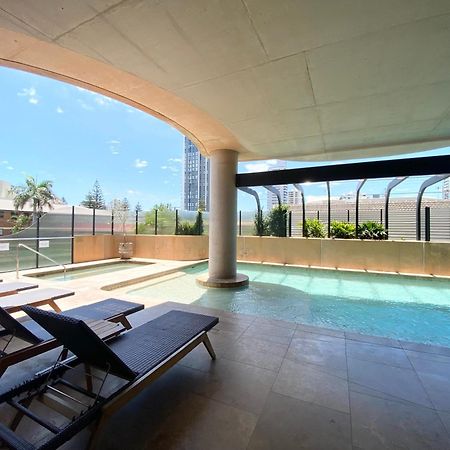 גולד קוסט Cassa Encore - Luxury Apartments Managed By The Cassa מראה חיצוני תמונה