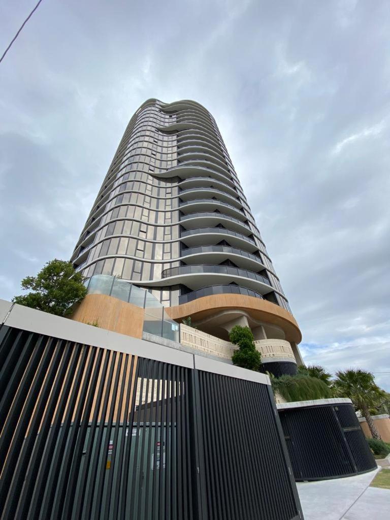 גולד קוסט Cassa Encore - Luxury Apartments Managed By The Cassa מראה חיצוני תמונה