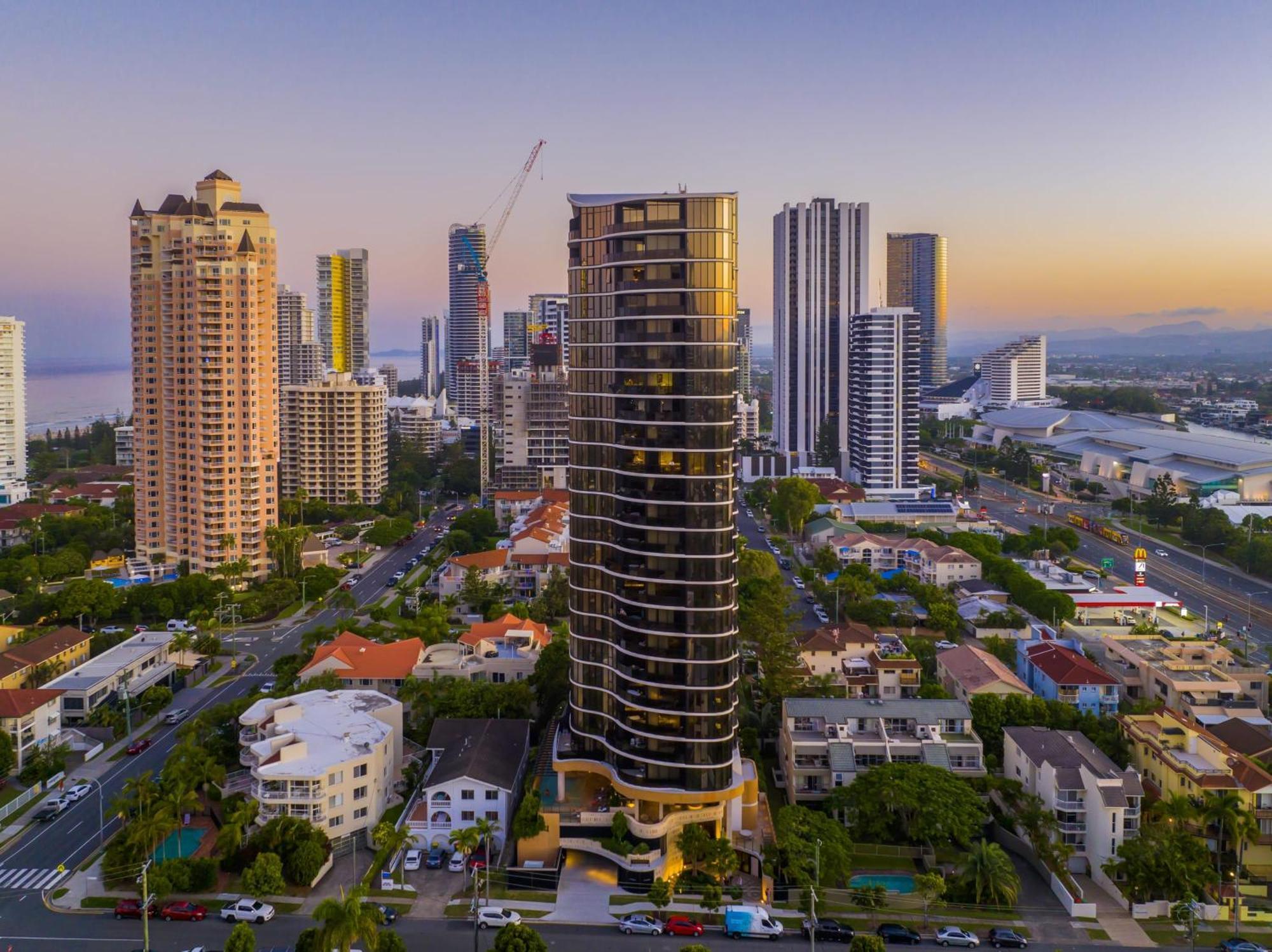 גולד קוסט Cassa Encore - Luxury Apartments Managed By The Cassa מראה חיצוני תמונה